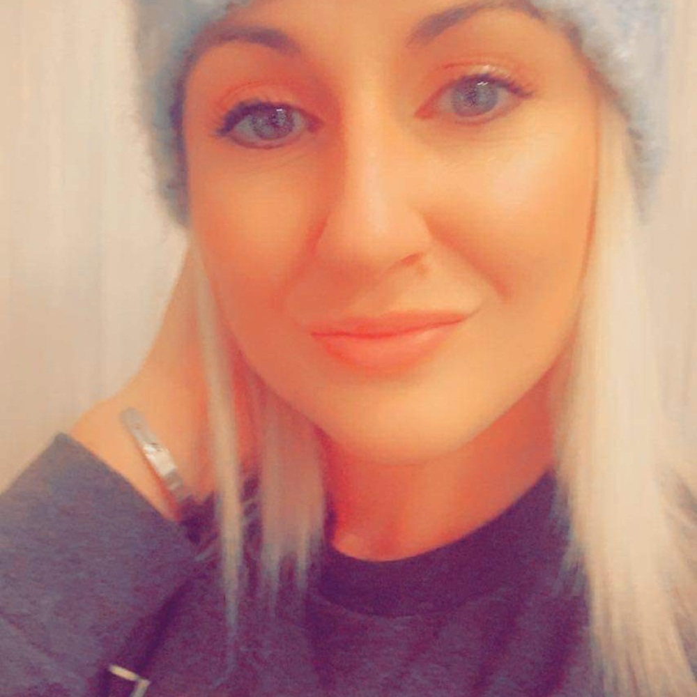 Meet your Posher, Athena